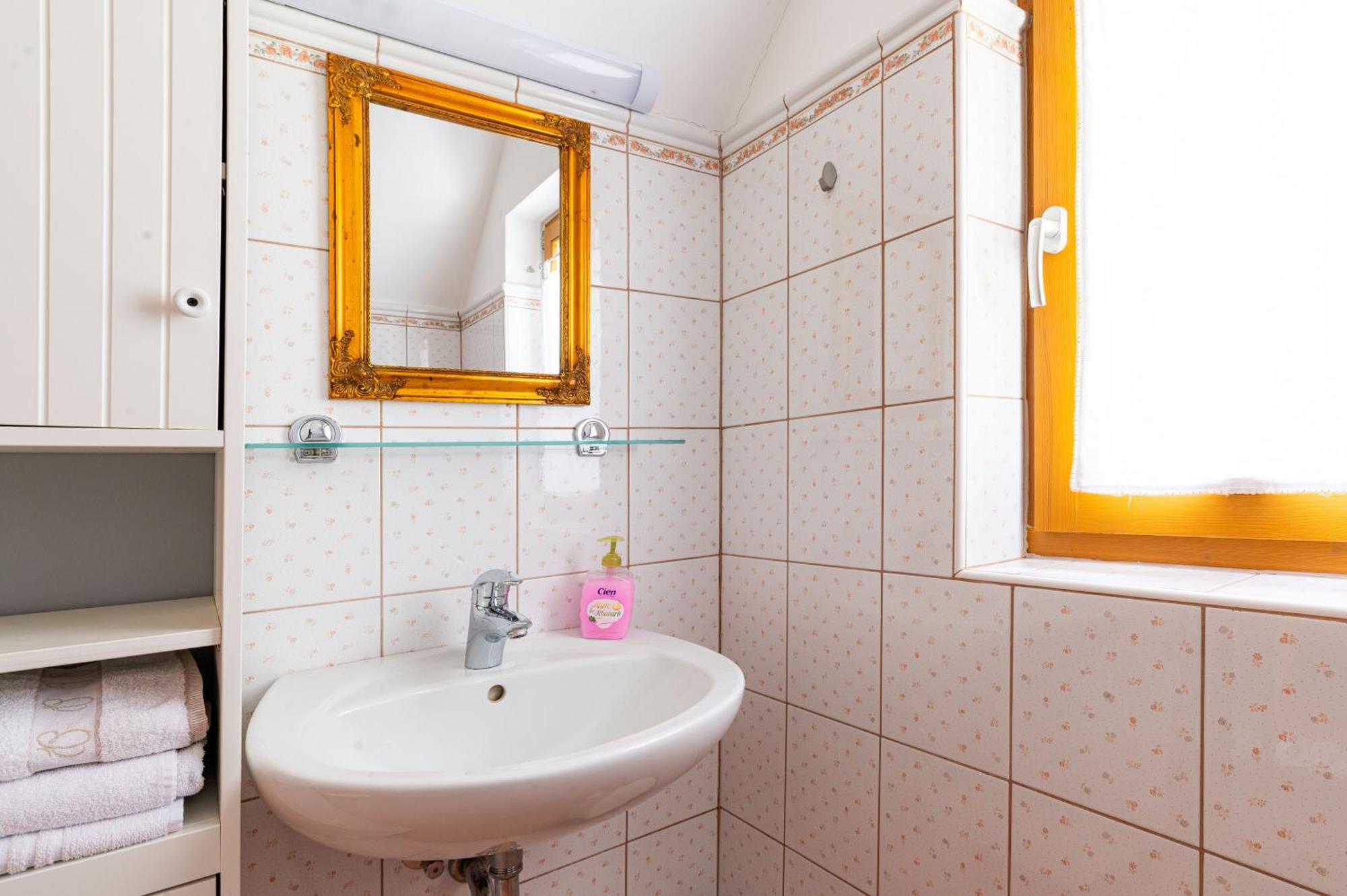 Podjelje Villa Ngoại thất bức ảnh